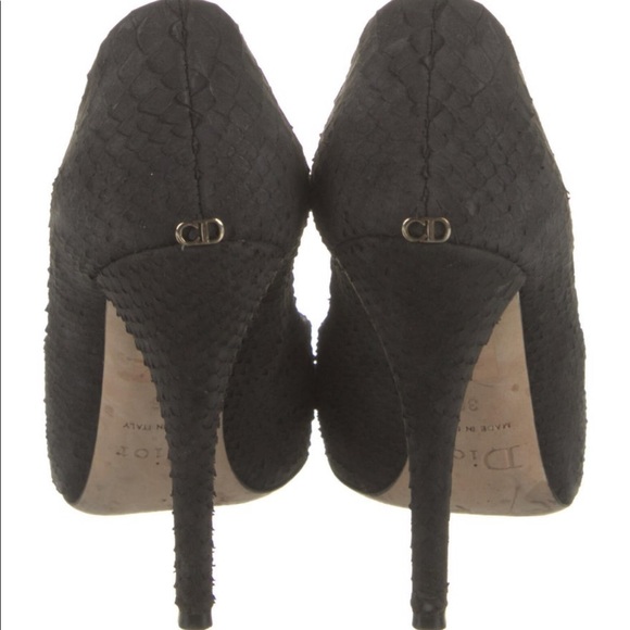 FREE SHIPPING!! Authentic Christian Dior leather heels - Picture 4 of 5